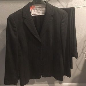 Pinstriped pant suit